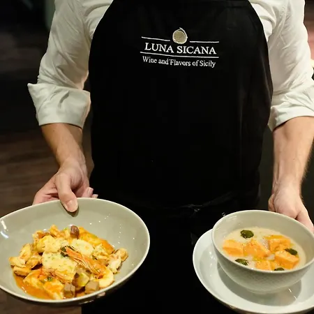 Luna Minoica And Resort 3*