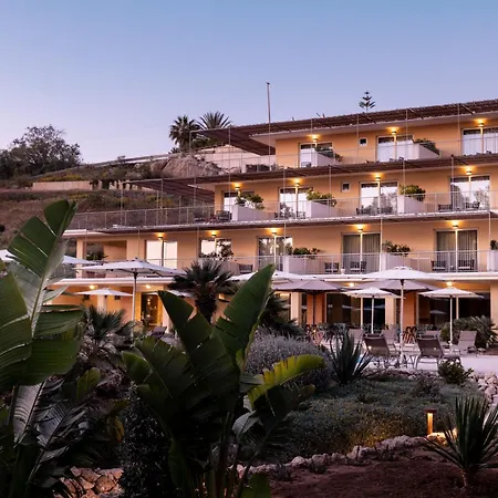 Luna Minoica Suites&apartments 3* Montallegro