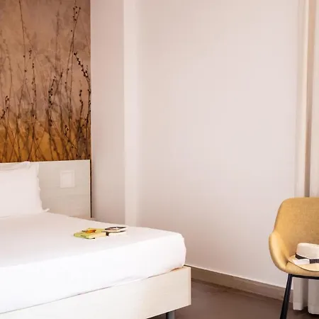 Luna Minoica And Resort 3*