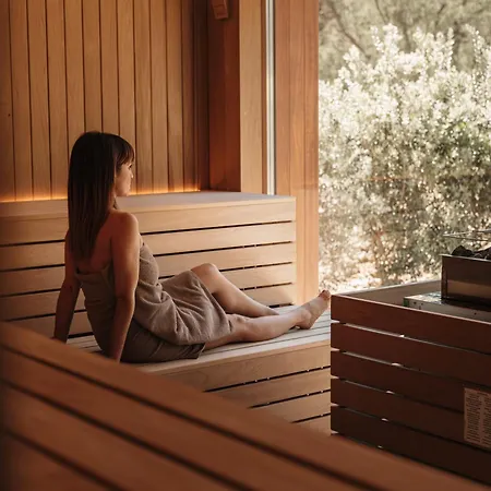 Luna Minoica And Resort